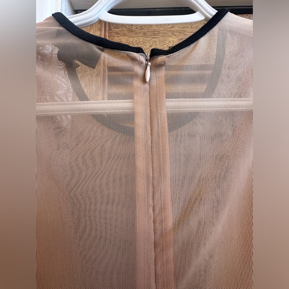 Topshop Women's Nude Mesh Lace Detail Plunge Romper Black Size US: 6 UK: 10 - Picture 12 of 15